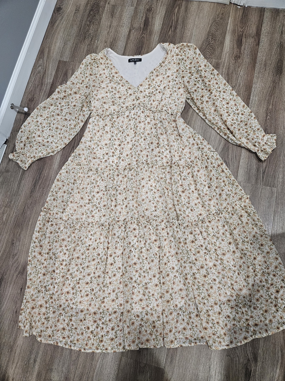 V-Neck Long Sleeve Floral Maxi Dress - Cream Floral